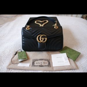 Gucci Marmont Matelasse Leather Shoulder bag